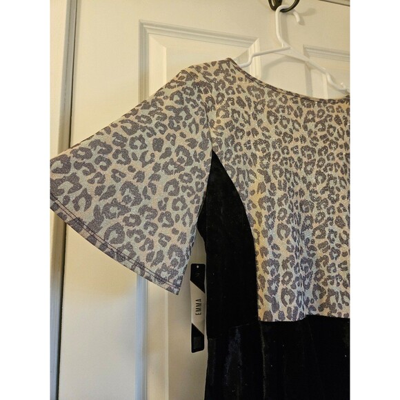 Size Medium Top New with Tags Sparkly - Picture 8 of 10